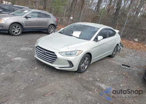 2017 Hyundai Elantra Se/Value/Limited z USA, uszkodzony, nr VIN 5NPD84LF5HH107142
